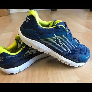 Men’s Altra Provision 4.0 size 11.5